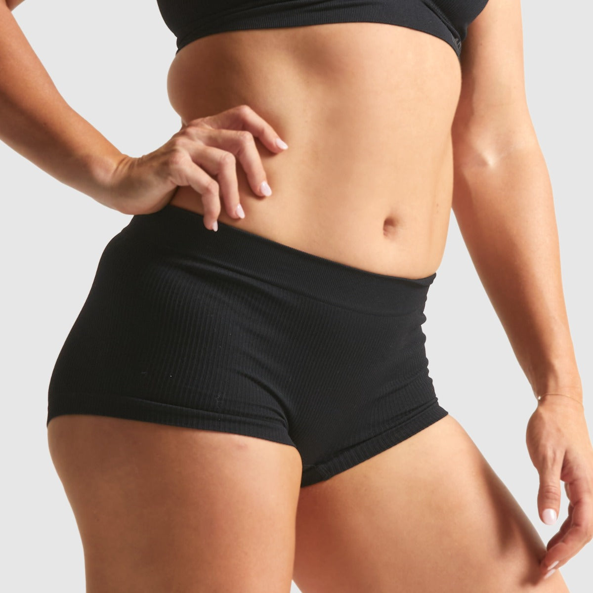 Side Seamfree Shortie